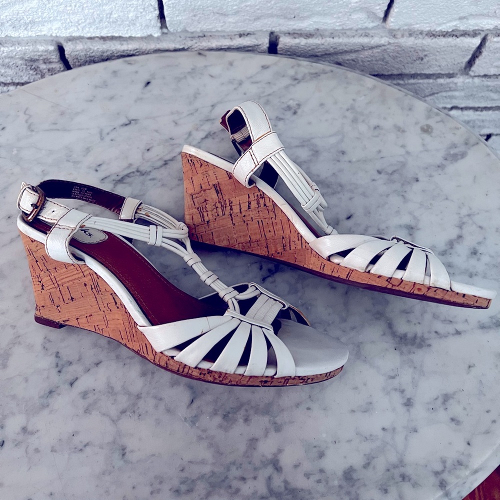 Clarks White and Tan Wedge Sandals